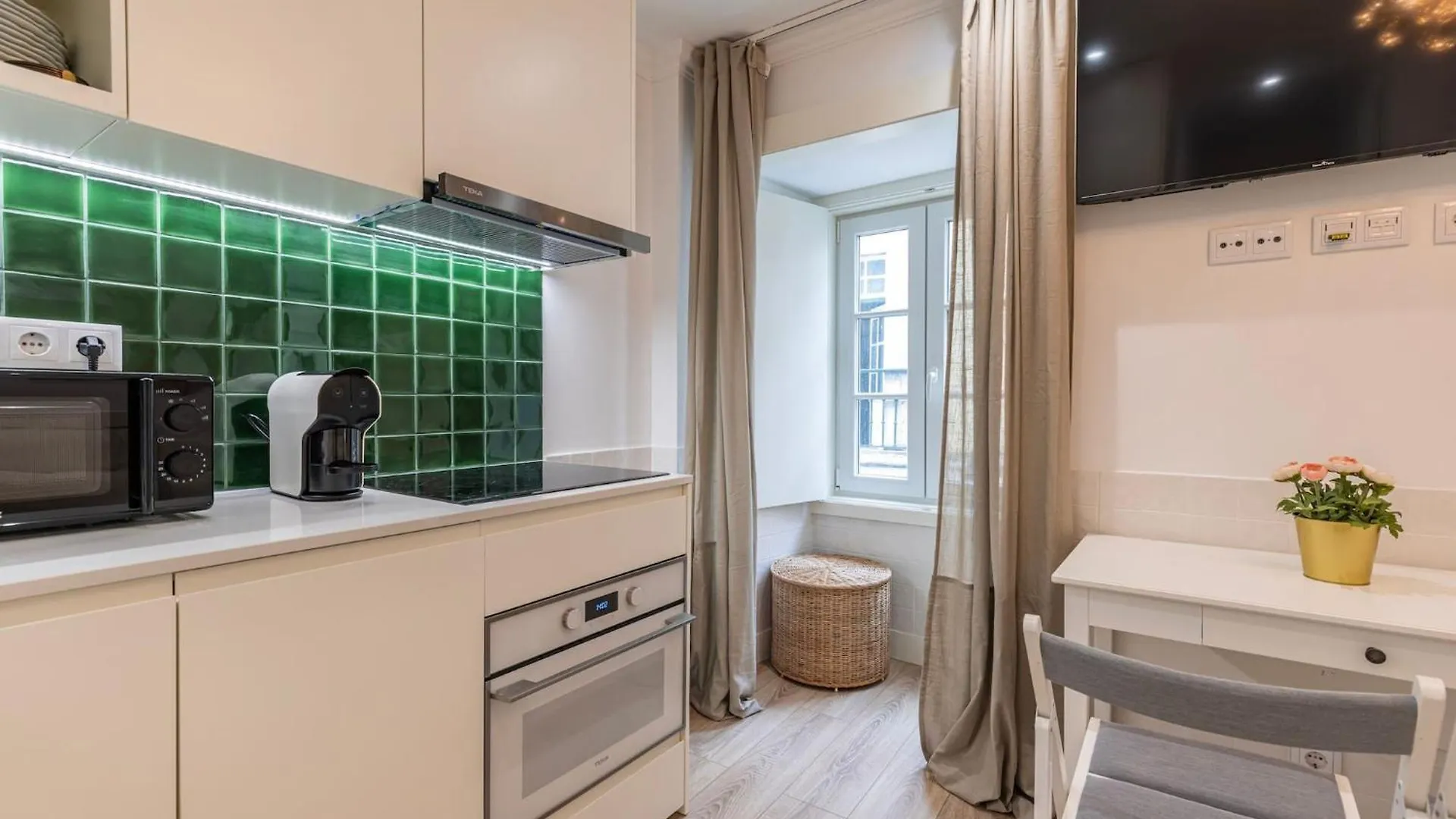 Garcia 38 III Apartment Lisbon 0*,
