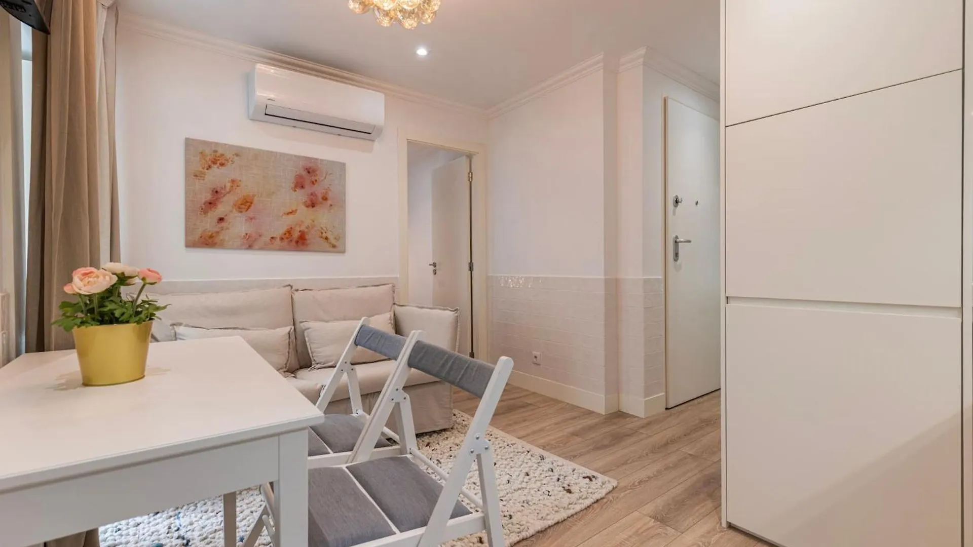 Garcia 38 III Apartment Lisbon